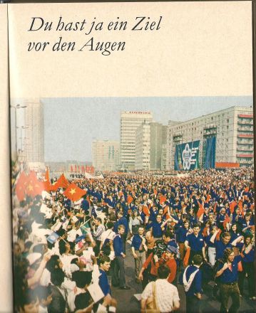 "Ungdomsvigningsboken" (1975): "Du har ju ett mål för ögonen"